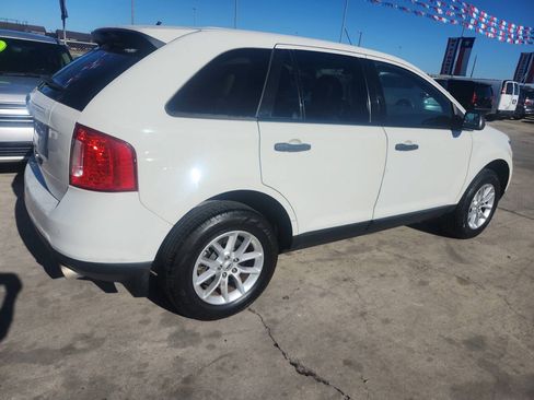 Used 2013 Ford Edge SE FWD image 3