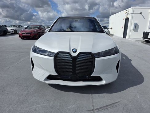 New 2026 BMW iX xDrive60 w/ Executive Package image 2