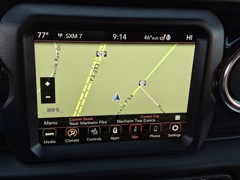 Used 2023 Jeep Wrangler Unlimited Sahara AWD/4WD image 22