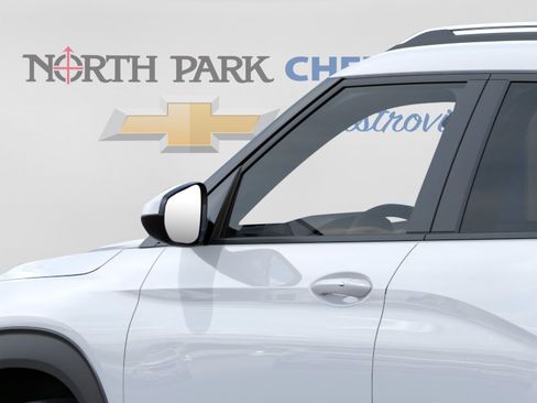 New 2026 Chevrolet TrailBlazer LT w/ Convenience Package FWD image 12