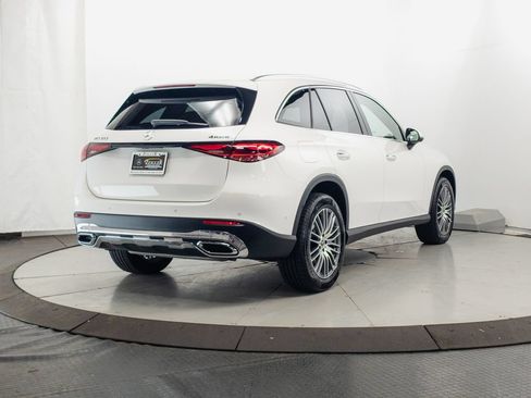 Certified 2026 Mercedes-Benz GLC 300 4MATIC image 33