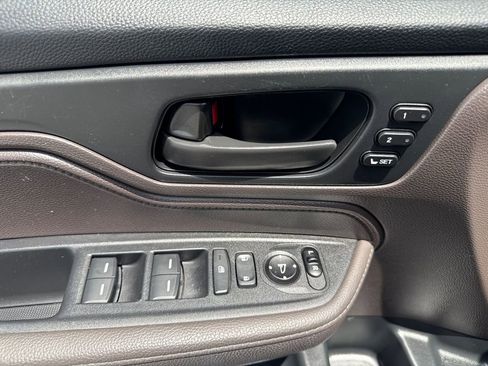 Used 2020 Honda Odyssey EX-L image 18