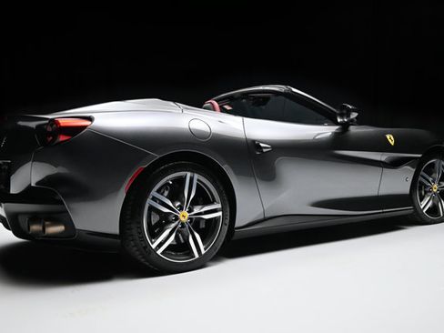 Used 2022 Ferrari Portofino M RWD image 30