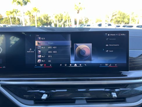 Certified 2025 BMW X7 xDrive40i image 23