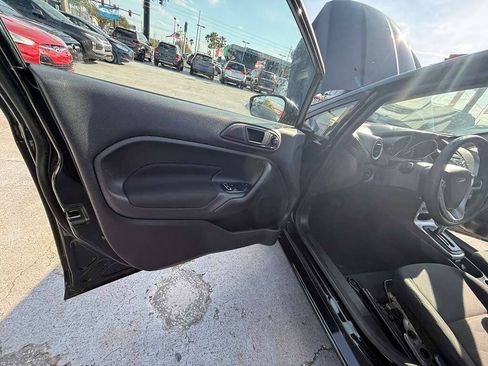 Used 2019 Ford Fiesta SE FWD image 10