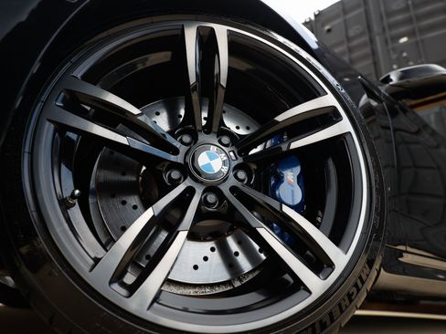 Used 2018 BMW M2 RWD image 42