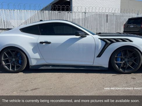 Used 2024 Ford Mustang GT Premium w/ GT Performance Package RWD image 4