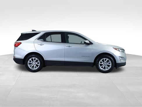 Used 2020 Chevrolet Equinox LT w/ Driver Convenience Package FWD image 13