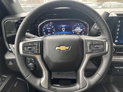 Used 2025 Chevrolet Silverado 3500 LTZ w/ LTZ Premium Package image 30