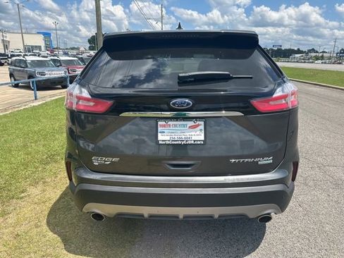 Used 2019 Ford Edge Titanium w/ Equipment Group 301A FWD image 6