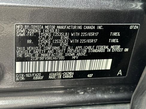 Used 2024 Toyota RAV4 XLE AWD/4WD image 24