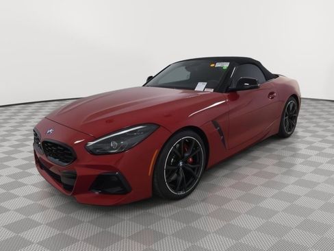 Used 2025 BMW Z4 M40i w/ Edition RWD image 1