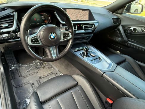 Certified 2023 BMW Z4 sDrive30i w/ Shadowloine Package image 31