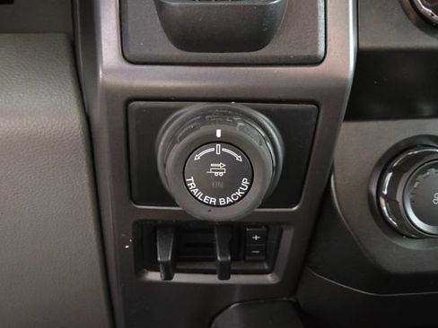 Used 2020 Ford F150 XLT w/ Trailer Tow Package image 38