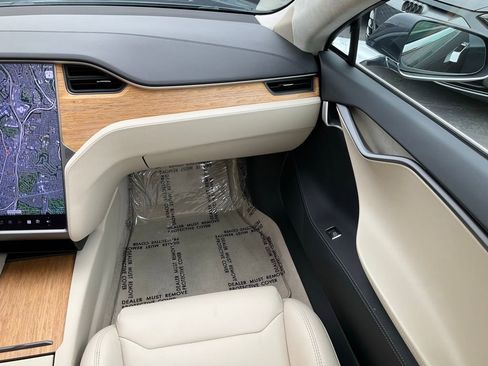 Used 2019 Tesla Model S Standard Range AWD/4WD image 61
