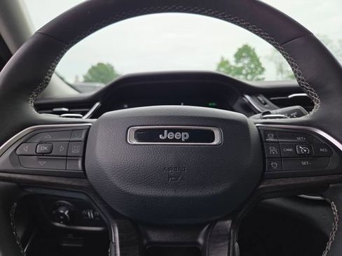 Used 2024 Jeep Grand Cherokee Limited 4xe AWD/4WD image 36