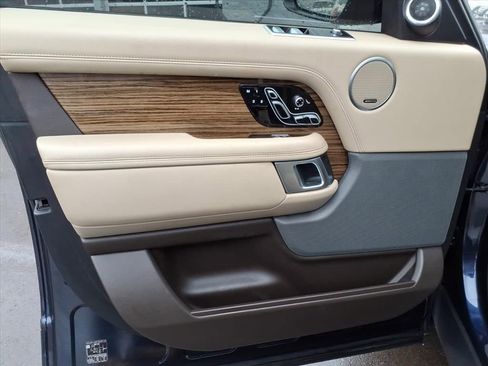 Used 2019 Land Rover Range Rover HSE image 13