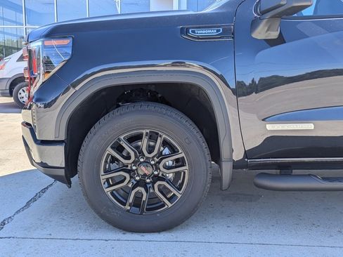 New 2026 GMC Sierra 1500 Elevation image 11