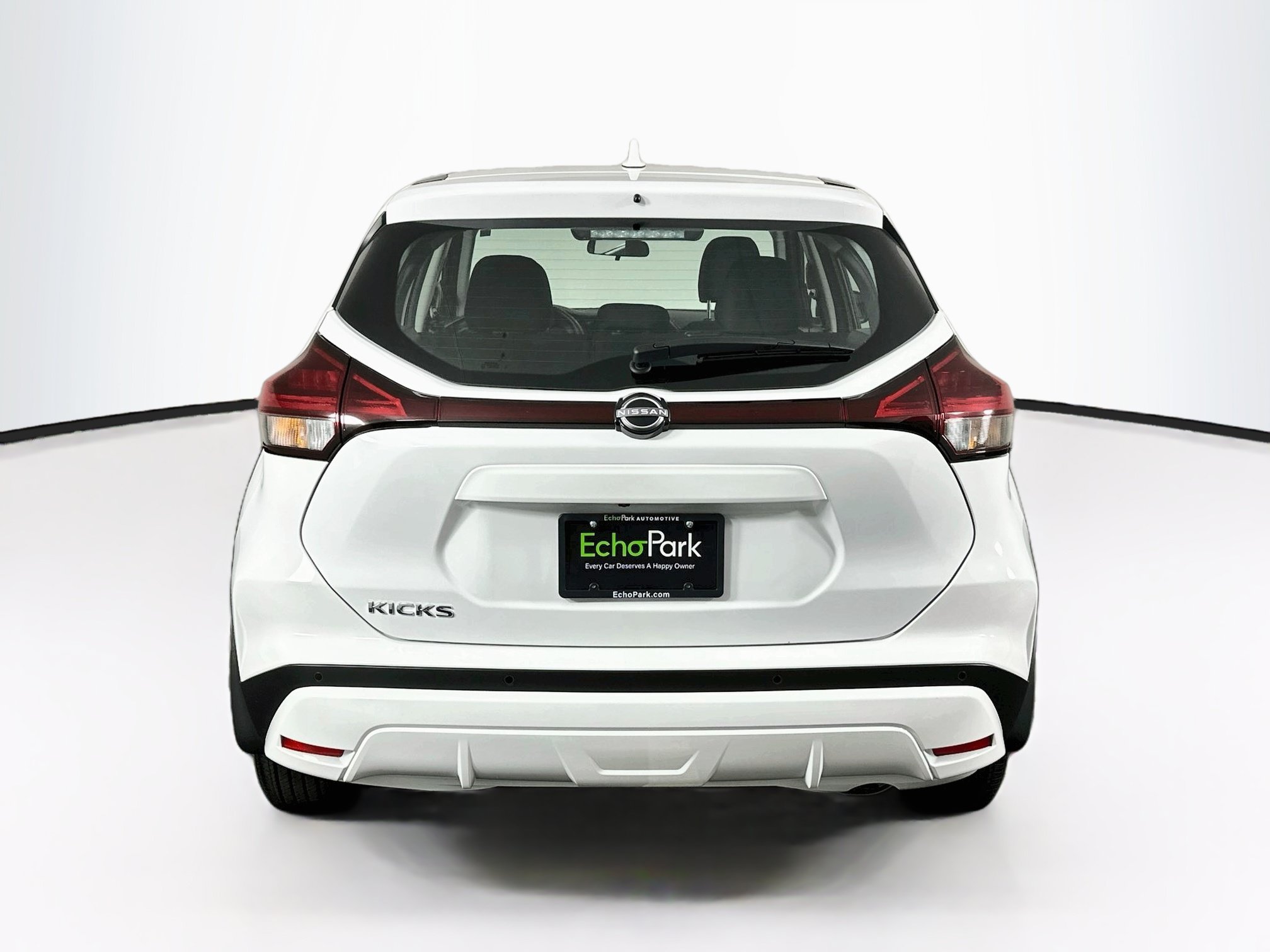 Used 2025 Nissan Kicks Play S FWD image 7