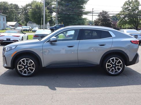 Used 2026 BMW X2 xDrive28i w/ Technology Package AWD/4WD image 8