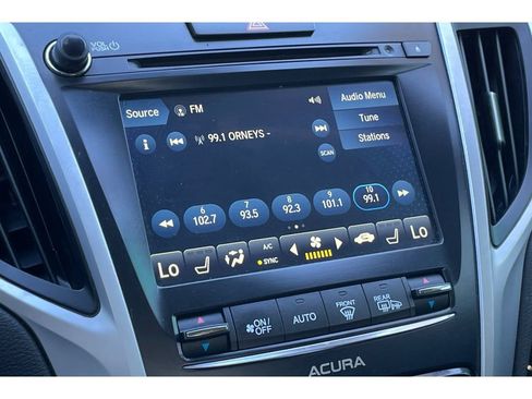 Used 2018 Acura TLX image 26