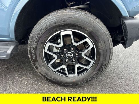 Used 2025 Ford Bronco Outer Banks image 32