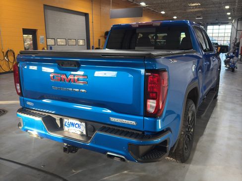 Used 2024 GMC Sierra 1500 Elevation w/ Elevation Premium Package AWD/4WD image 7