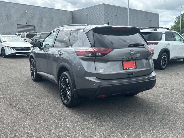 New 2026 Nissan Rogue Dark Armor FWD image 6