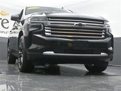 Used 2023 Chevrolet Tahoe High Country w/ Premium Package 2 image 3