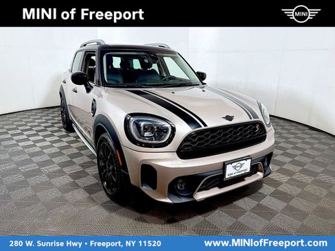 Certified 2023 MINI Cooper Countryman S image 1