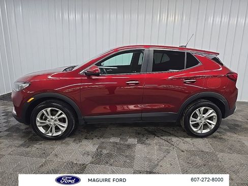 Used 2023 Buick Encore GX Preferred w/ Cold Weather Comfort Package AWD/4WD image 6