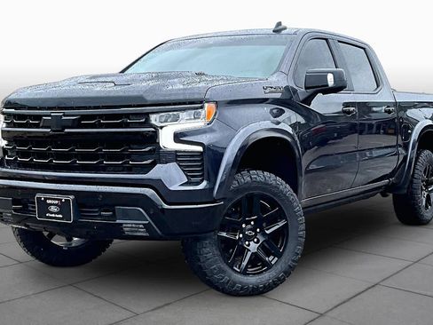 Used 2024 Chevrolet Silverado 1500 LT Trail Boss w/ LT Trail Boss Premium Package AWD/4WD image 35