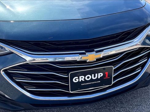 Used 2024 Chevrolet Malibu LT image 30