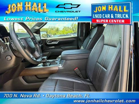 Used 2025 Chevrolet Silverado 1500 High Country w/ Midnight Edition AWD/4WD image 19