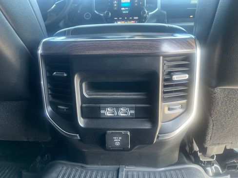 Used 2025 RAM 3500 Laramie w/ Sport Appearance Package AWD/4WD image 18