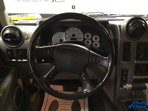 Used 2003 HUMMER H2 w/ Preferred Equipment Group image 43