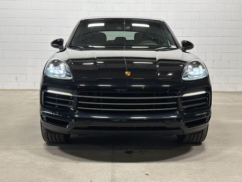 Certified 2023 Porsche Cayenne Platinum Edition AWD/4WD image 9