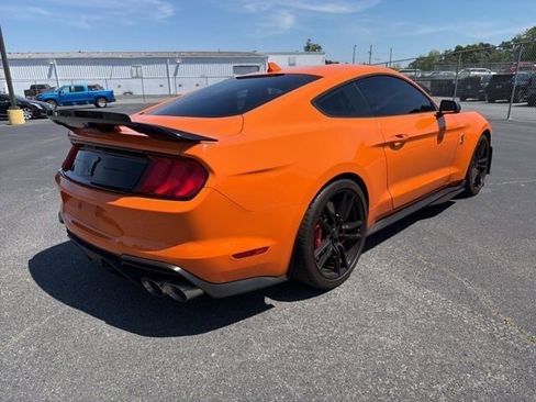 Used 2021 Ford Mustang Shelby GT500 w/ Technology Package image 4