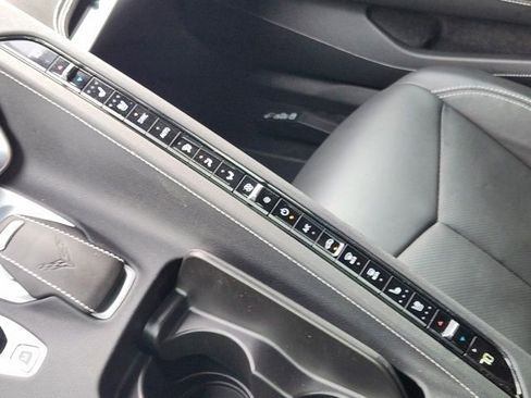 Used 2024 Chevrolet Corvette Stingray Preferred Conv w/ 2LT image 23