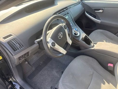 Used 2010 Toyota Prius Two FWD image 21