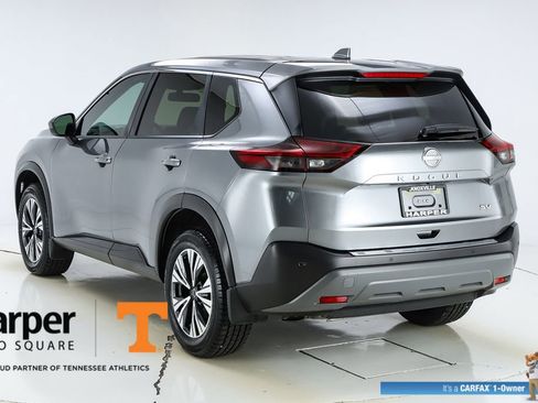 Used 2023 Nissan Rogue SV FWD image 7