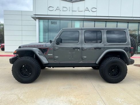 Used 2020 Jeep Wrangler Unlimited Rubicon w/ Quick Order Package 28Y Recon AWD/4WD image 2