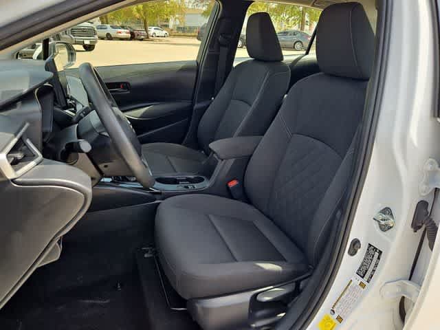 Used 2023 Toyota Corolla LE w/ LE Convenience Package FWD image 14