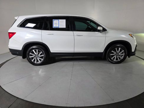 Used 2021 Honda Pilot EX image 6