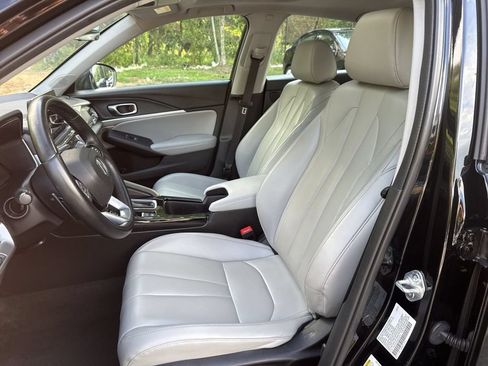 Used 2024 Acura Integra FWD image 13