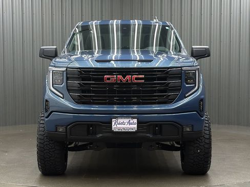 Used 2026 GMC Sierra 1500 Elevation AWD/4WD image 8