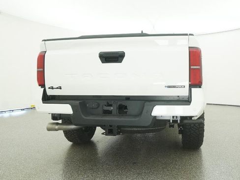 New 2025 Toyota Tacoma TRD Sport image 17