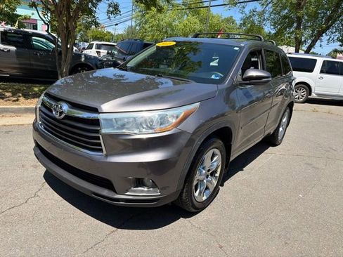 Used 2015 Toyota Highlander Limited AWD/4WD image 3