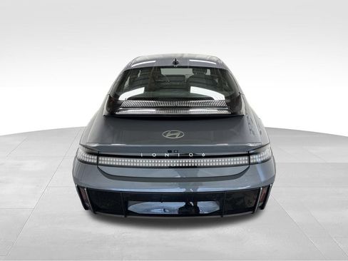 Used 2024 Hyundai Ioniq 6 SE AWD/4WD image 5