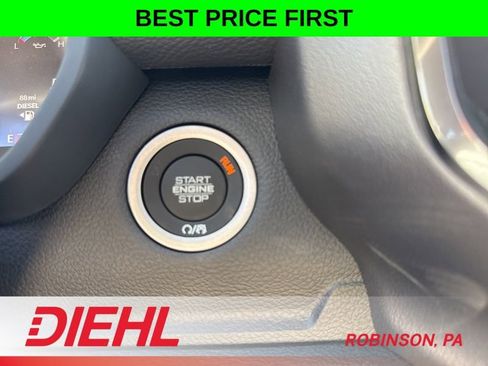 New 2026 RAM 2500 Laramie AWD/4WD image 29